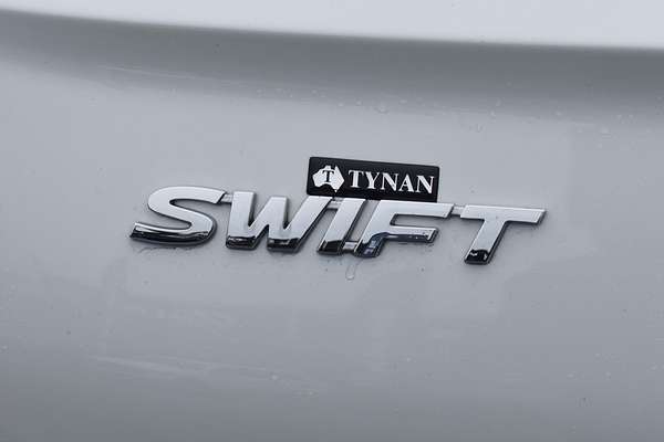2024 Suzuki Swift Hybrid UZ