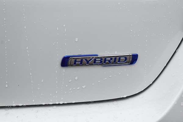 2024 Suzuki Swift Hybrid UZ