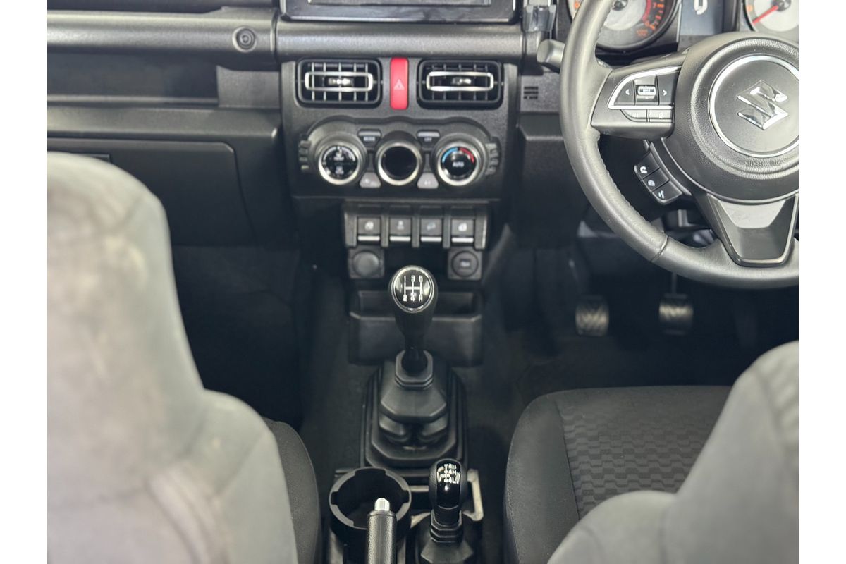 2023 Suzuki Jimny GLX GJ