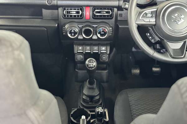 2023 Suzuki Jimny GLX GJ