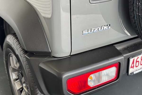 2023 Suzuki Jimny GLX GJ