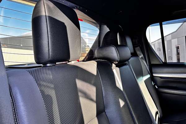 2021 Toyota Hilux Rogue GUN126R 4X4