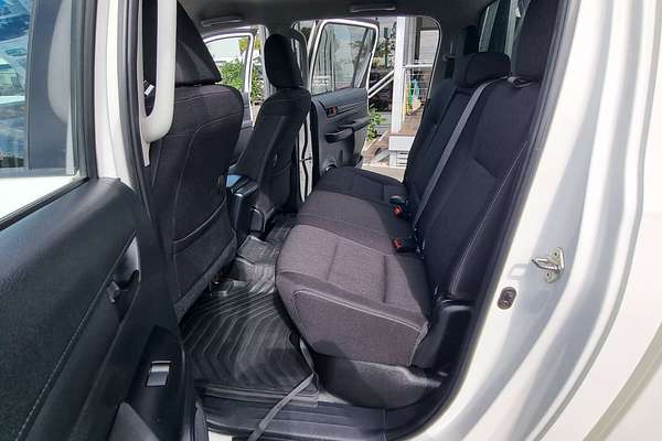 2021 Toyota Hilux SR GUN126R 4X4