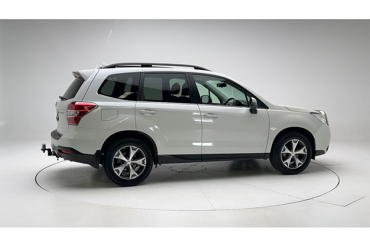 2015 Subaru Forester 2.5i-L S4