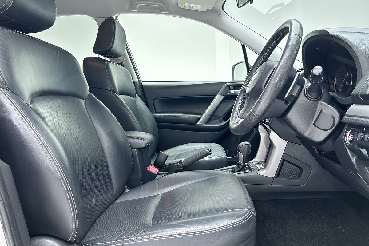 2015 Subaru Forester 2.5i-L S4