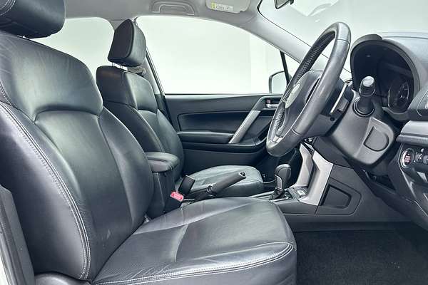 2015 Subaru Forester 2.5i-L S4