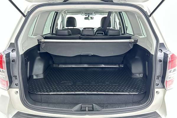 2015 Subaru Forester 2.5i-L S4