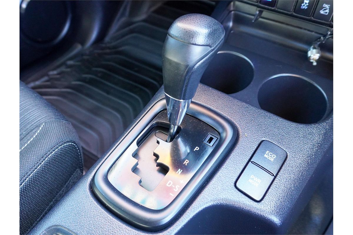 2019 Toyota Hilux SR GUN126R 4X4