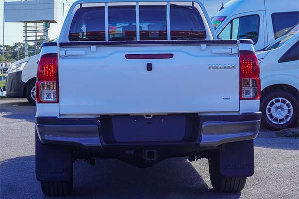 2019 Toyota Hilux SR GUN126R 4X4