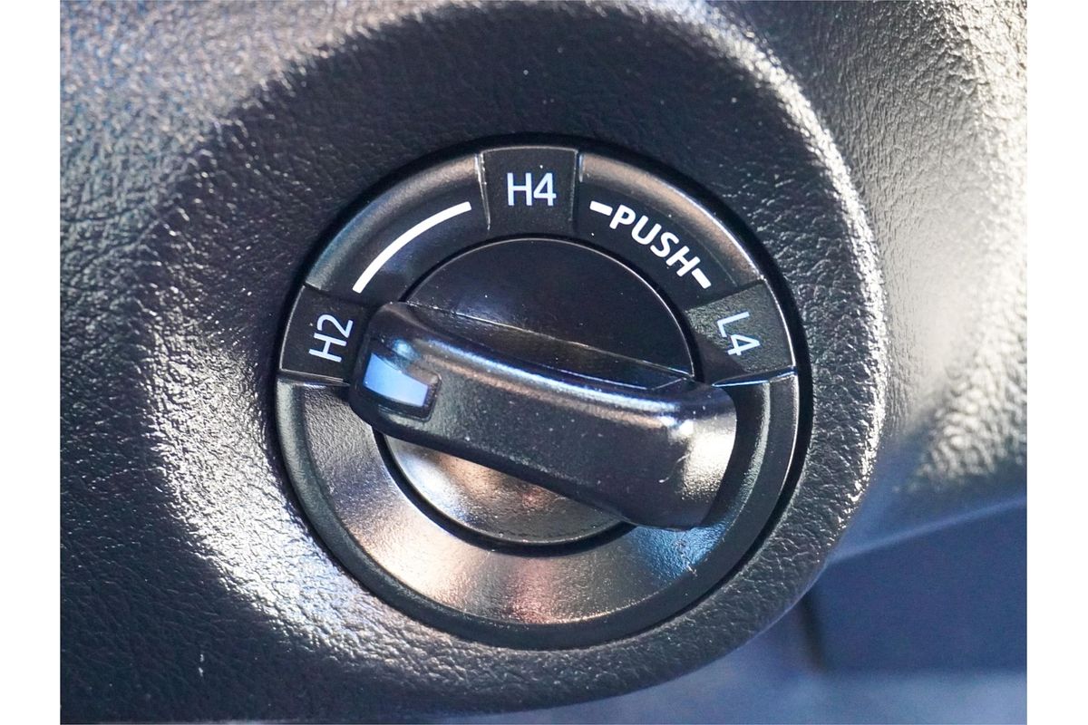 2019 Toyota Hilux SR GUN126R 4X4