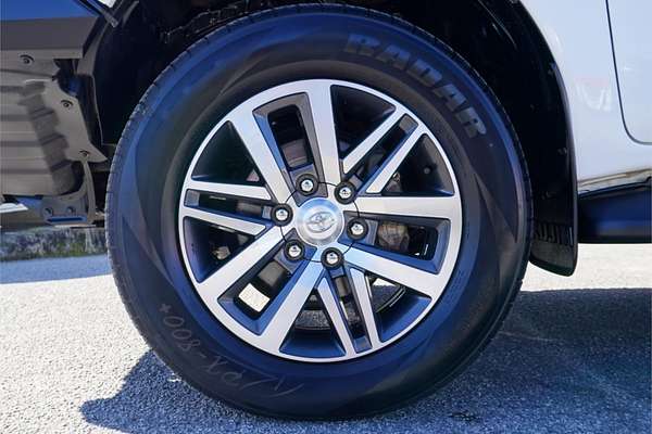 2019 Toyota Hilux SR GUN126R 4X4