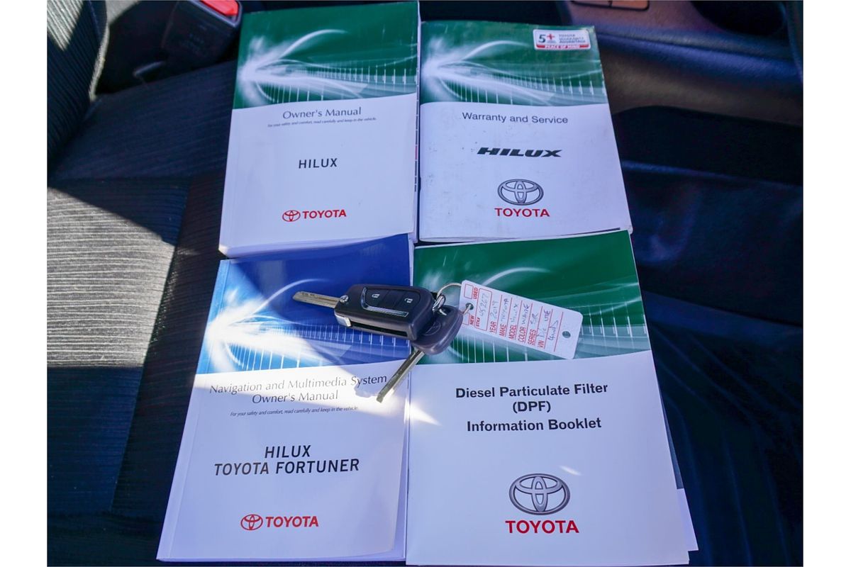 2019 Toyota Hilux SR GUN126R 4X4