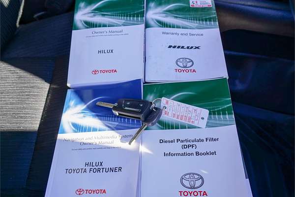 2019 Toyota Hilux SR GUN126R 4X4