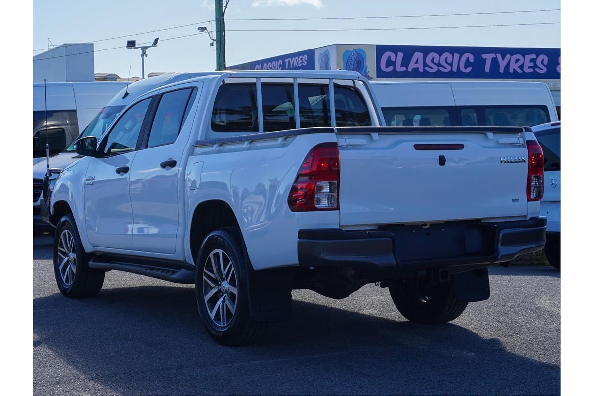 2019 Toyota Hilux SR GUN126R 4X4
