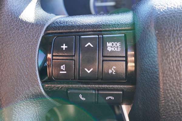 2019 Toyota Hilux SR GUN126R 4X4