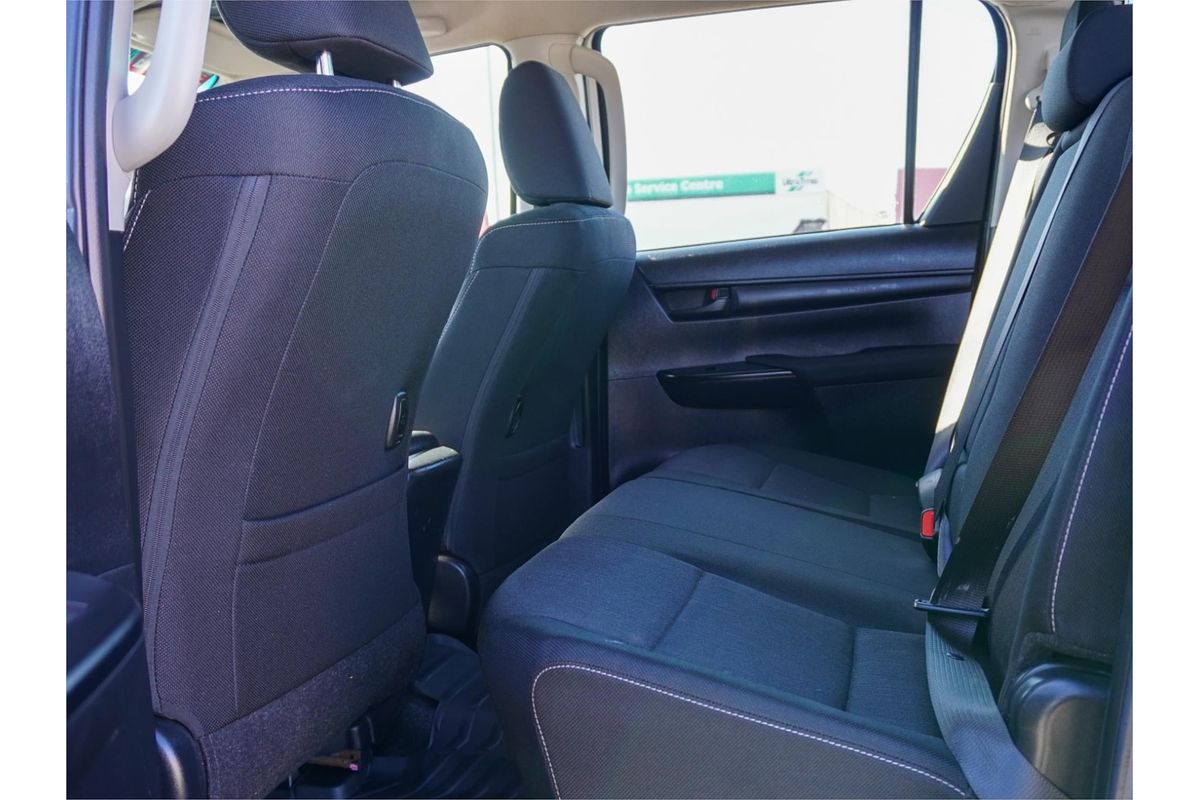 2019 Toyota Hilux SR GUN126R 4X4