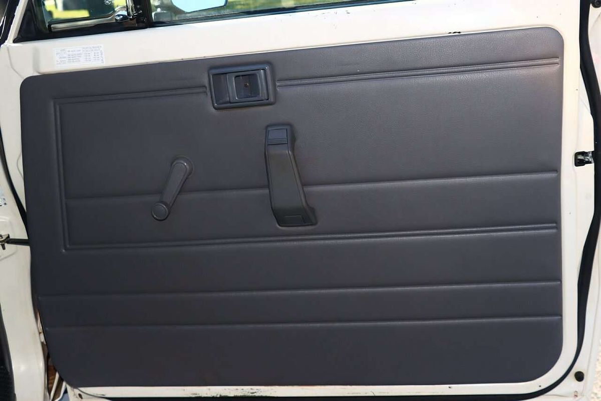 2013 Toyota Landcruiser WORKMATE (4x4) VDJ79R MY12 UPDATE 4X4
