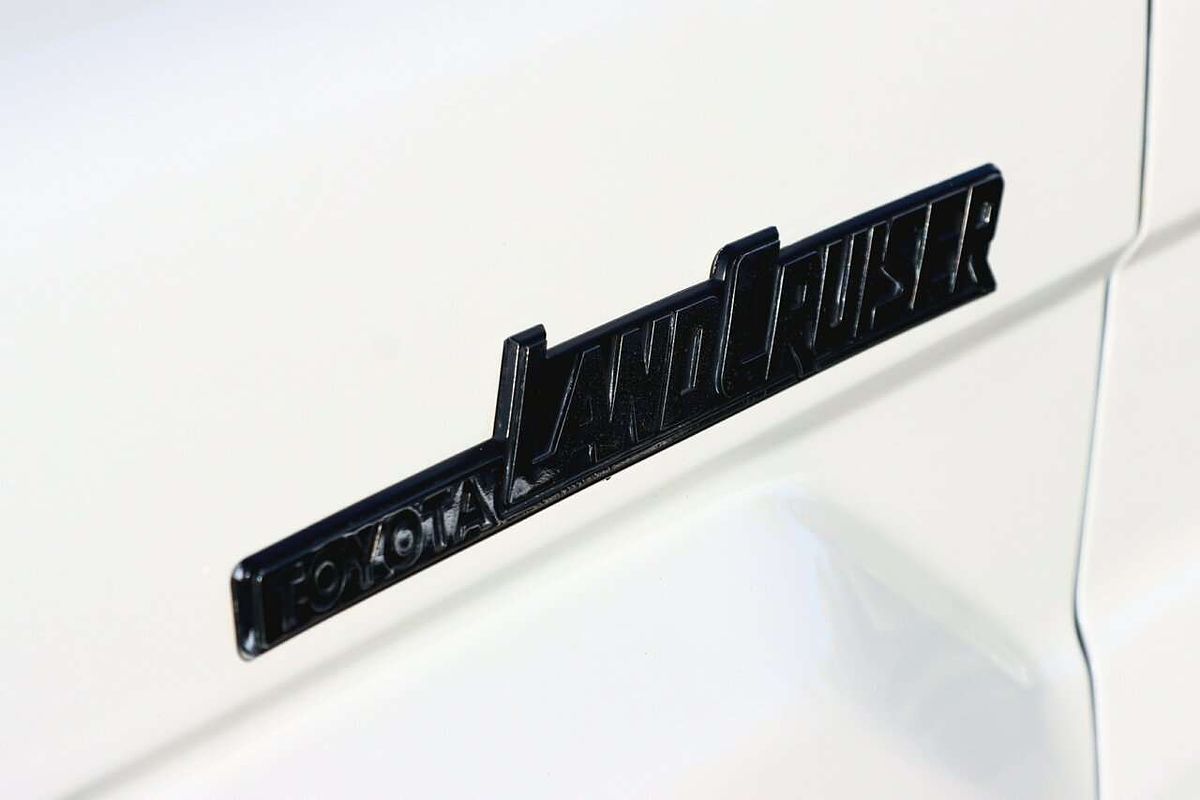 2013 Toyota Landcruiser WORKMATE (4x4) VDJ79R MY12 UPDATE 4X4