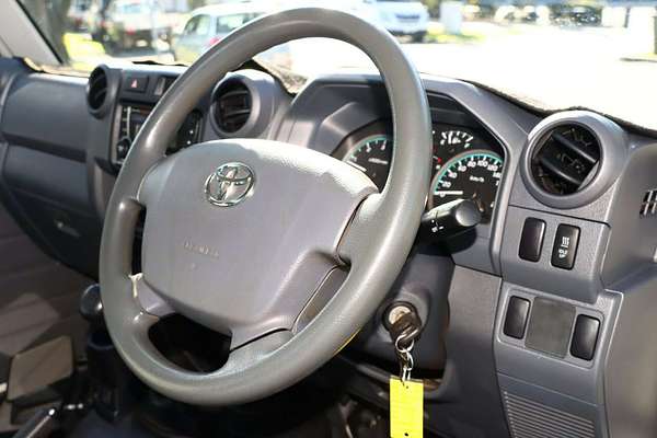 2013 Toyota Landcruiser WORKMATE (4x4) VDJ79R MY12 UPDATE 4X4