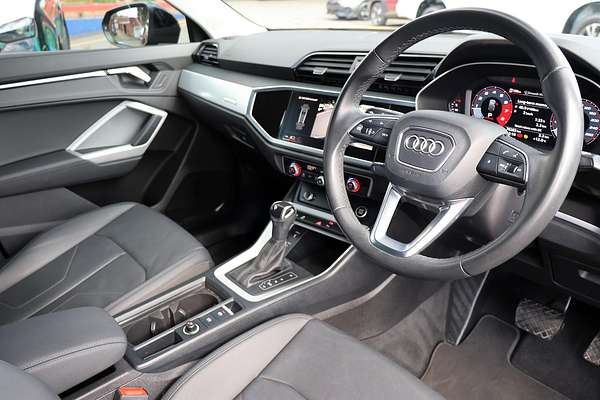2022 Audi Q3 35 TFSI S line F3