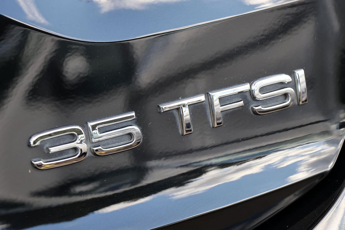 2022 Audi Q3 35 TFSI S line F3