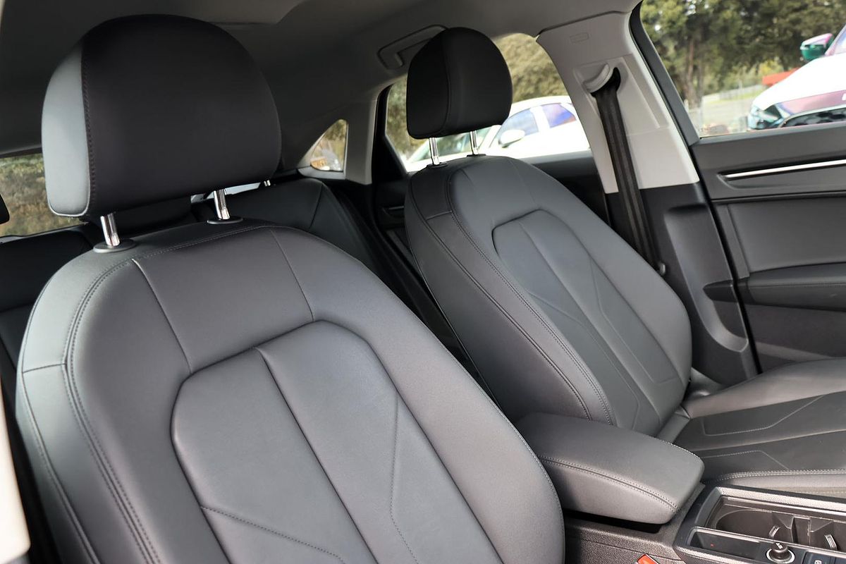 2022 Audi Q3 35 TFSI S line F3