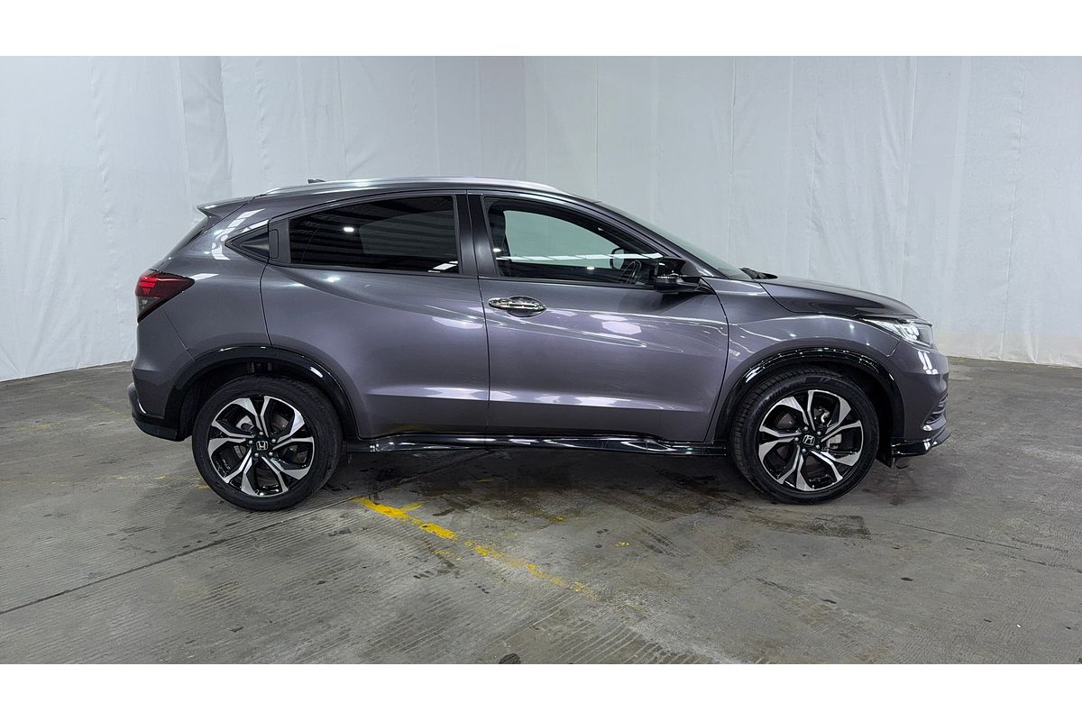 2018 Honda HR-V RS