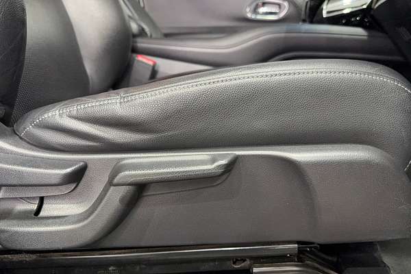 2018 Honda HR-V RS