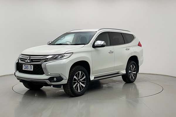 2017 Mitsubishi Pajero Sport GLX QE
