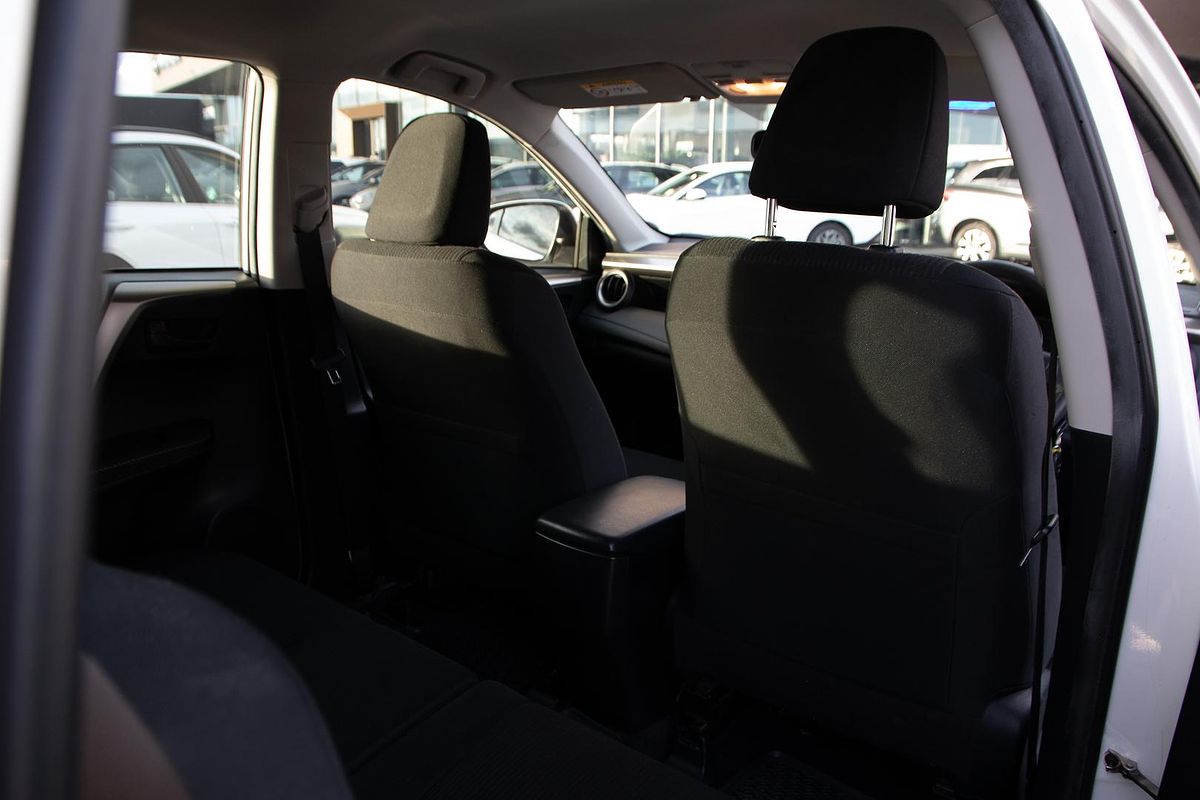 2013 Toyota RAV4 GX ZSA42R