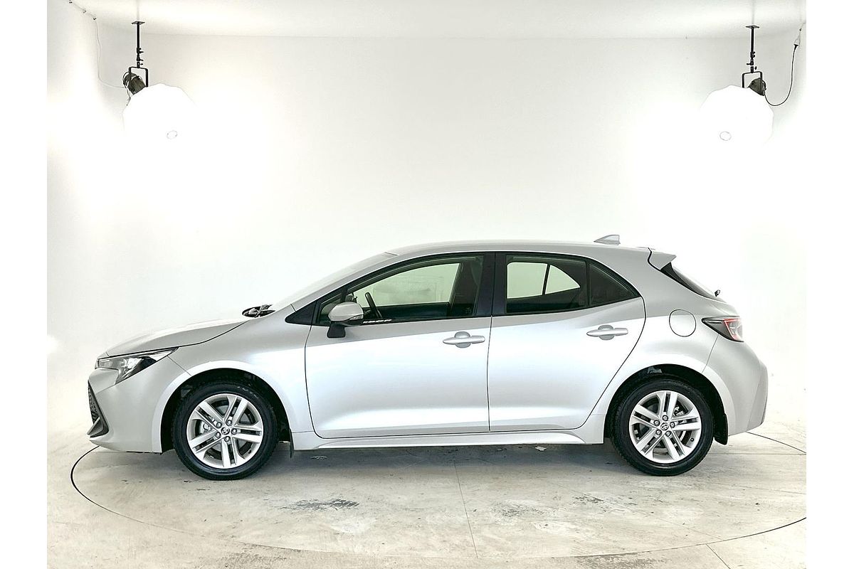 2022 Toyota Corolla Ascent Sport MZEA12R