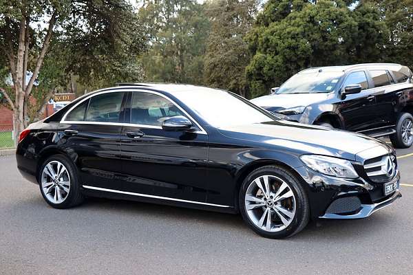 2017 Mercedes-Benz C-Class C200 W205