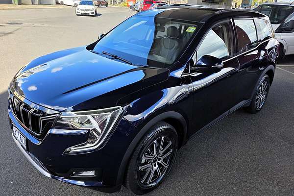 2025 Mahindra XUV700 AX7L