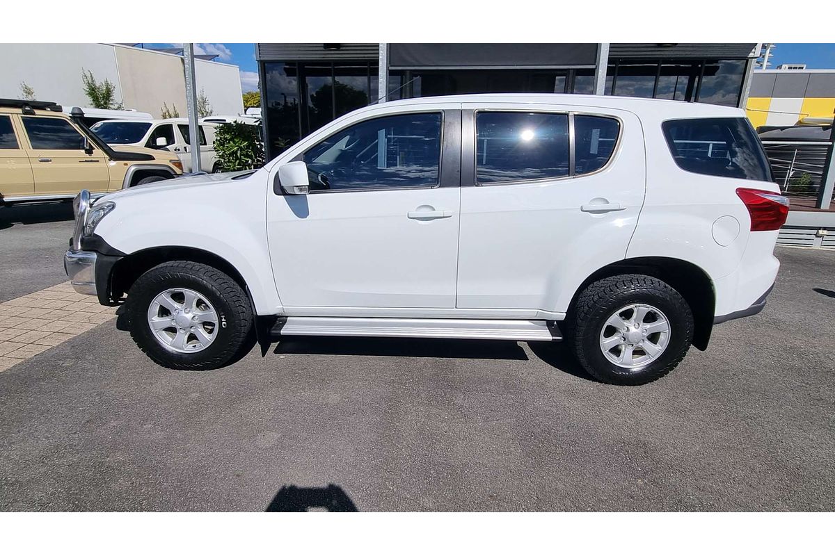 2020 Isuzu MU-X LS-M