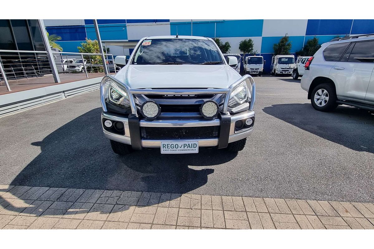 2020 Isuzu MU-X LS-M