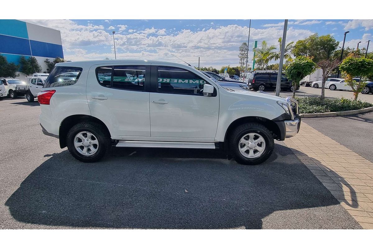 2020 Isuzu MU-X LS-M