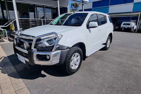 2020 Isuzu MU-X LS-M