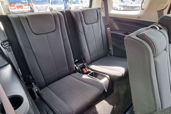 2020 Isuzu MU-X LS-M