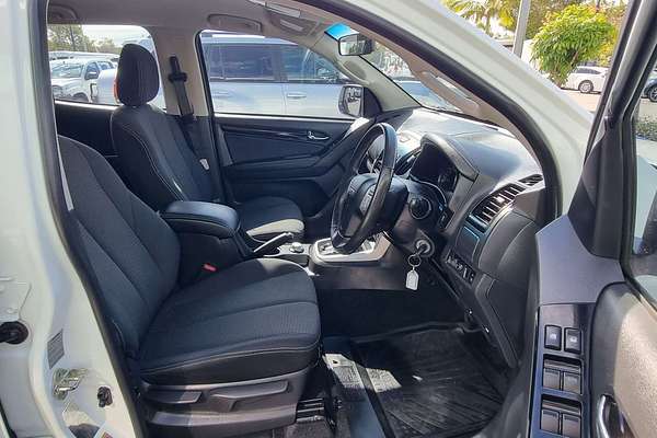 2020 Isuzu MU-X LS-M