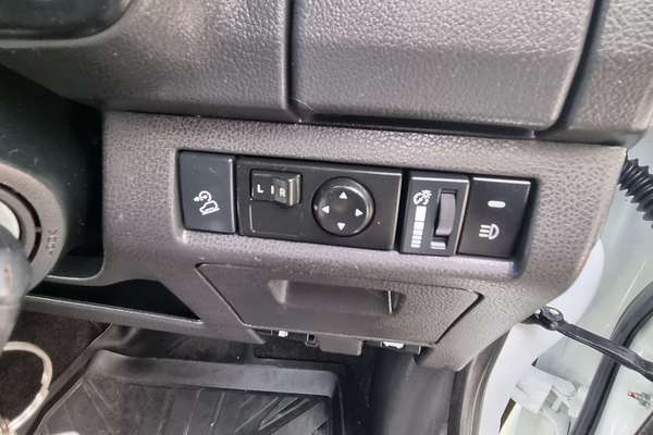 2020 Isuzu MU-X LS-M