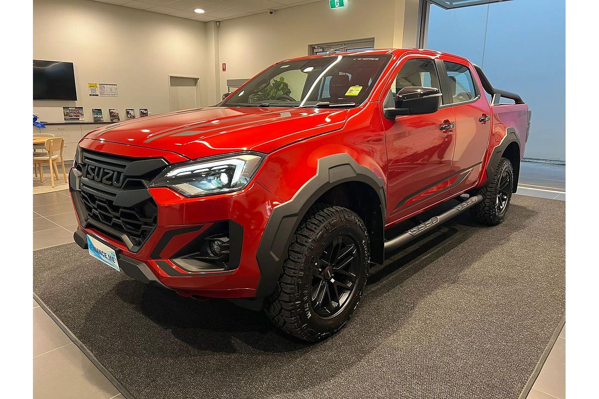 2025 Isuzu D-MAX BLADE 4X4