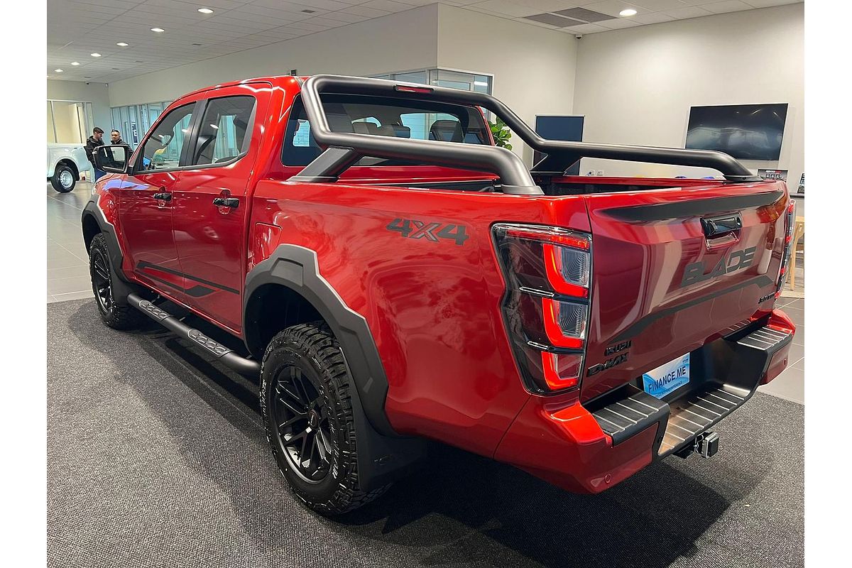 2025 Isuzu D-MAX BLADE 4X4