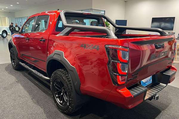 2025 Isuzu D-MAX BLADE 4X4