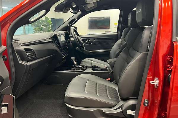 2025 Isuzu D-MAX BLADE 4X4