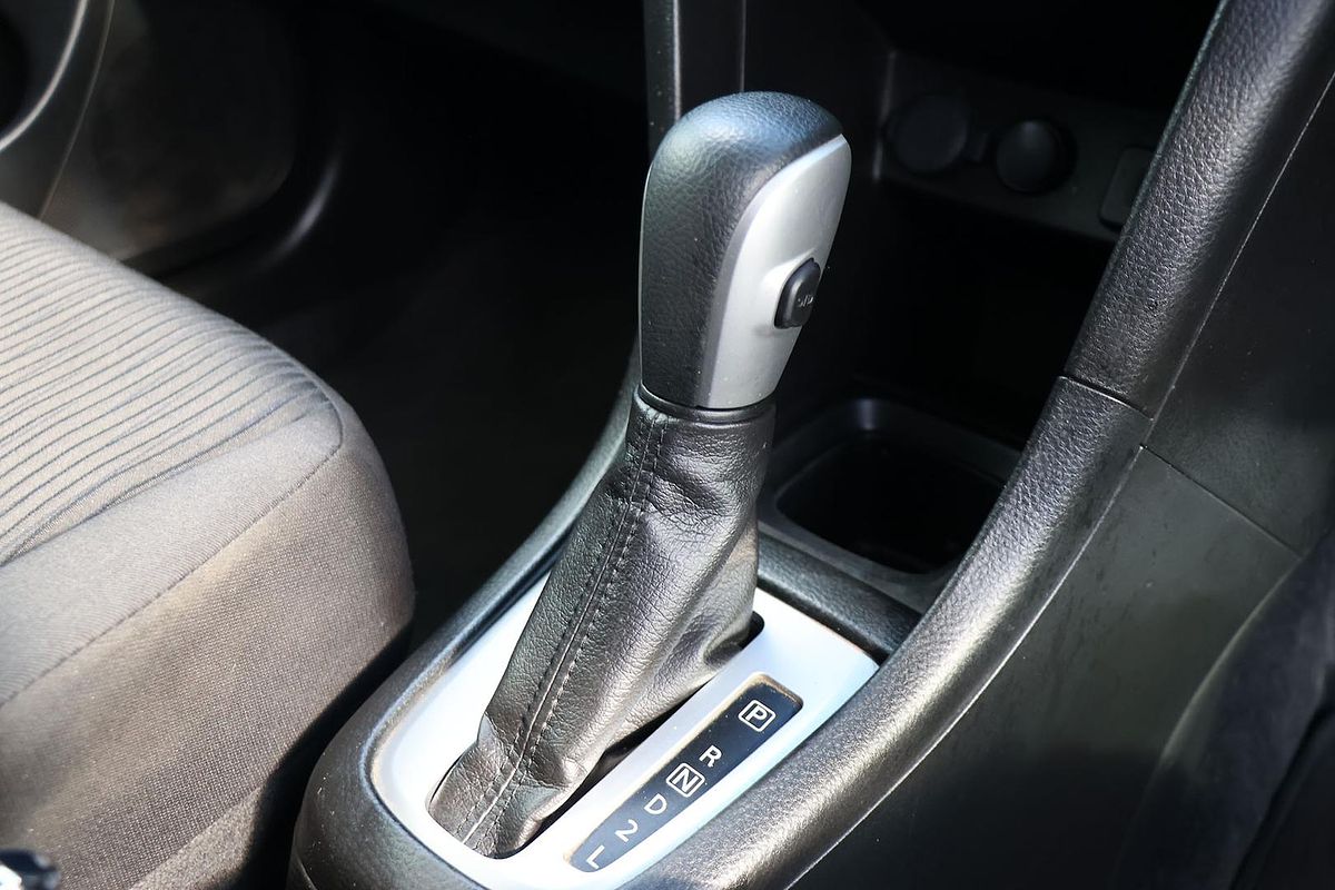 2012 Suzuki Swift GLX FZ