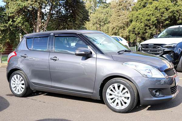 2012 Suzuki Swift GLX FZ