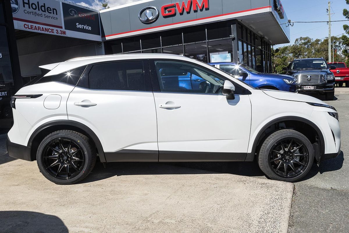 2025 Nissan QASHQAI Ti J12