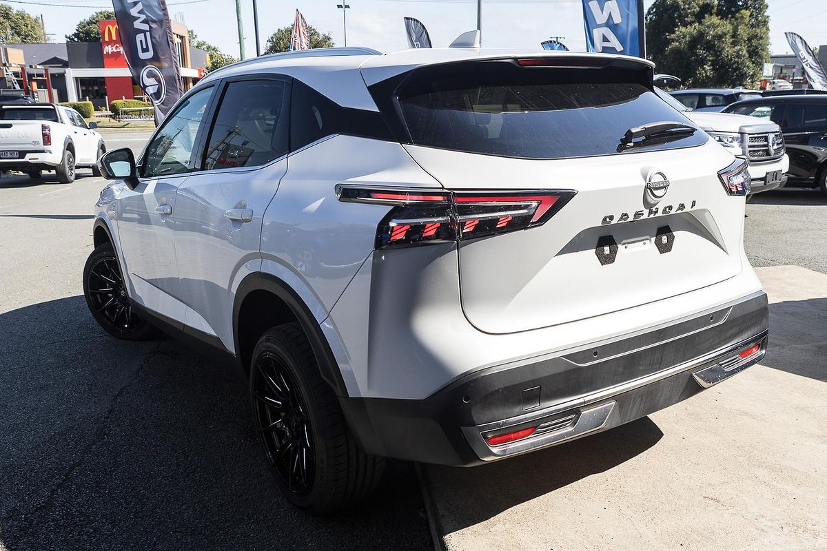 2025 Nissan QASHQAI Ti J12