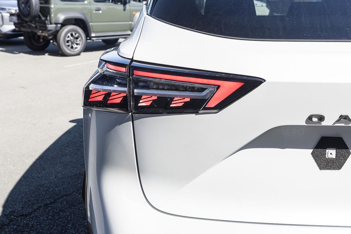 2025 Nissan QASHQAI Ti J12