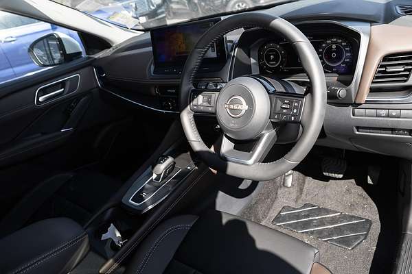 2025 Nissan QASHQAI Ti J12
